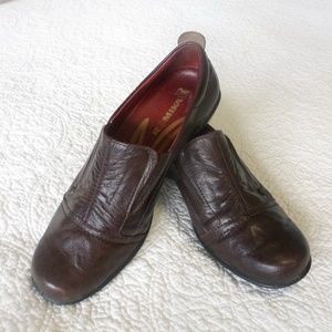 Romika brown leather slip-on shoes